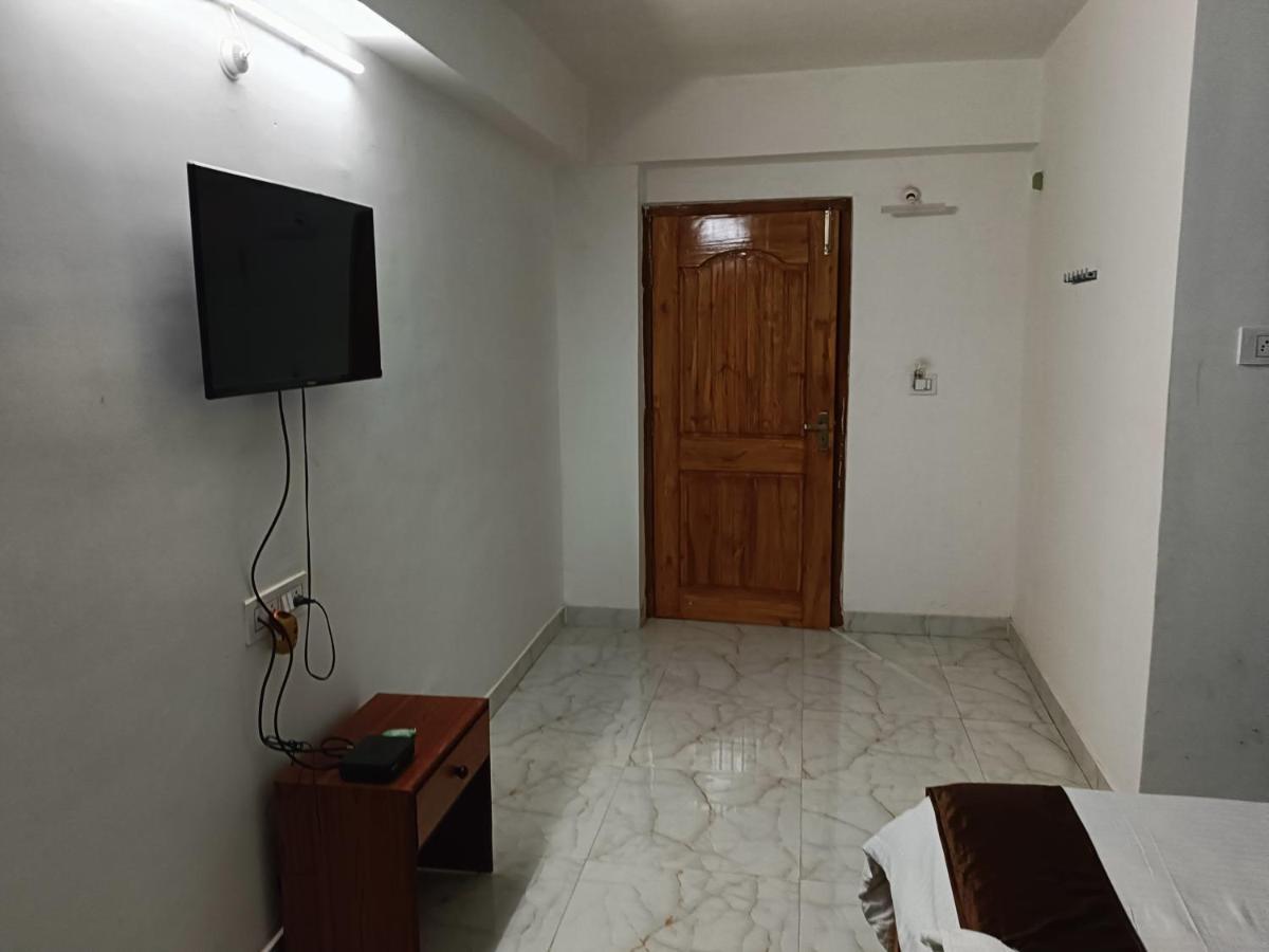 Hotel Atithi Grand Guwahati Exterior foto